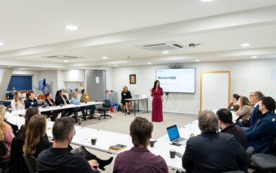 Blog 2 How Can An SEO Consultant Support Your Internal Marketing Team?